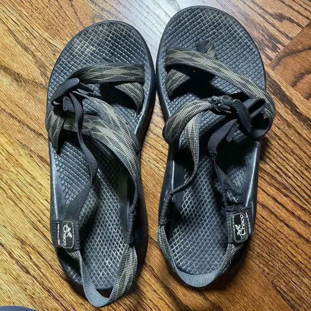 Chaco Z/2 Classic Athletic Sandals Vibram Made in USA Camo Vintage Flawed